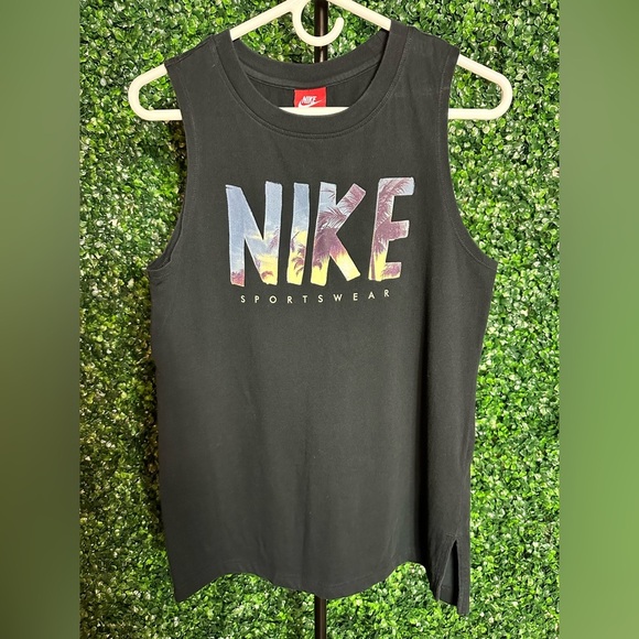 Nike Tops - Women’s Nike Sportwear Workout Tank Top